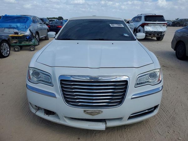 2012 CHRYSLER 300 Base/Limited