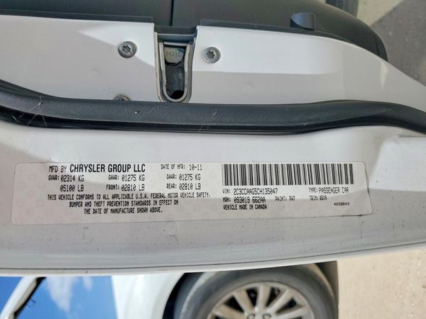 2012 CHRYSLER 300 Base/Limited