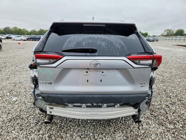 2019 TOYOTA RAV4 XLE / XLE Premium 4WD — DIRR