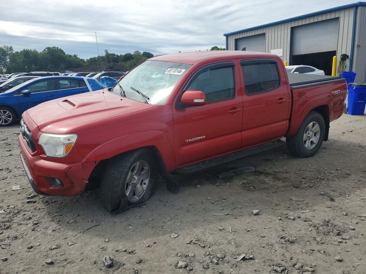 2014 TOYOTA TACOMA Delux Grade — Front 3/4