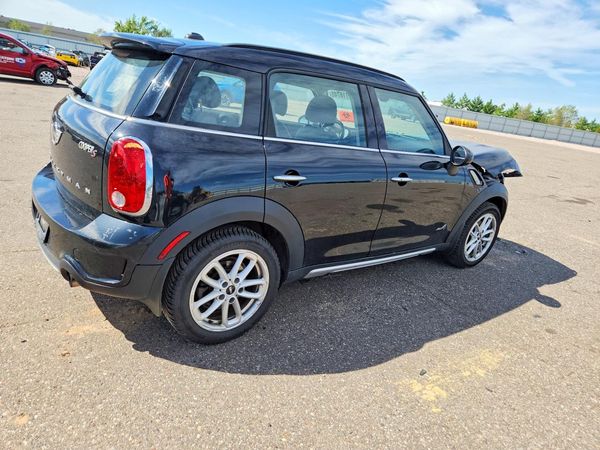 2015 MINI COOPER