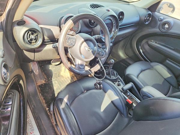 2015 MINI COOPER