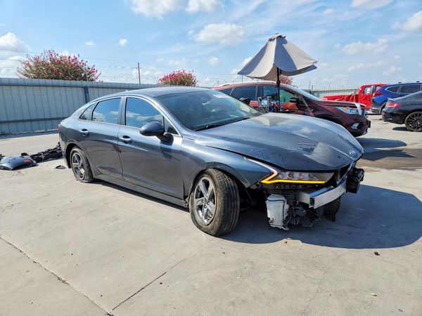 2021 KIA K5 — Passenger 3/4