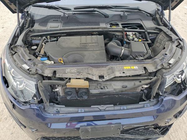 2019 LAND ROVER DISCOVERY SPORT — Engine bay