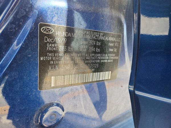 2020 HYUNDAI ELANTRA