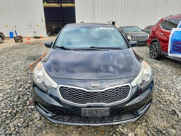 2016 KIA FORTE GL (Middle-Low Grade)