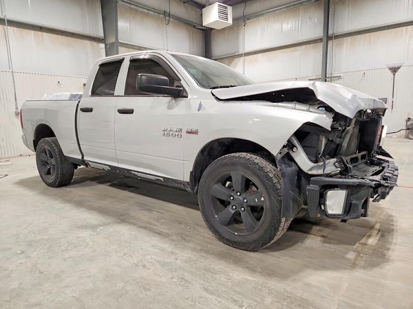 2014 RAM 1500 ST — Passenger 3/4