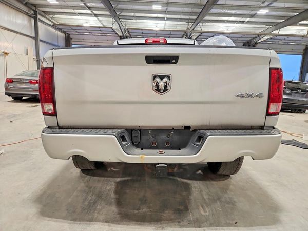 2014 RAM 1500 ST — DIRR