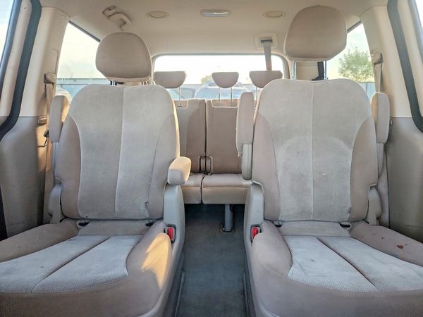 2014 KIA SEDONA — SUVN