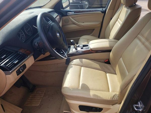 2012 BMW X5 xDrive35i — DENT