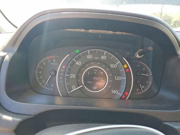 2012 HONDA CRV LX