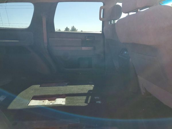 2016 TOYOTA SEQUOIA SR5 Grade