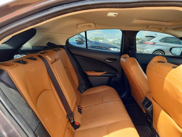 2021 LEXUS UX — PSRS