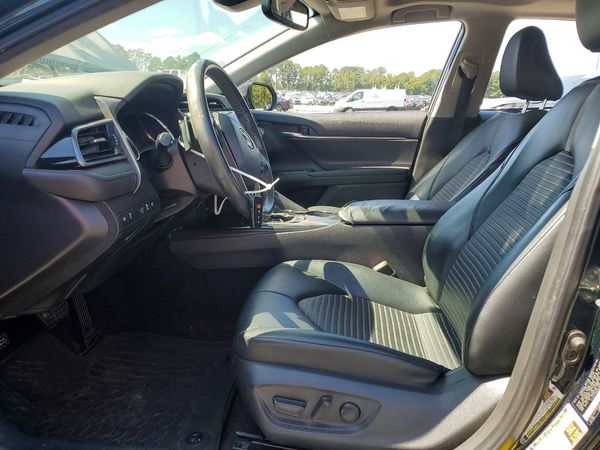 2020 TOYOTA CAMRY