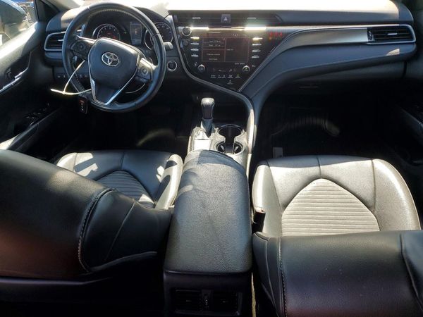 2020 TOYOTA CAMRY