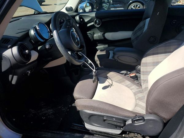 2015 MINI COOPER — DENT