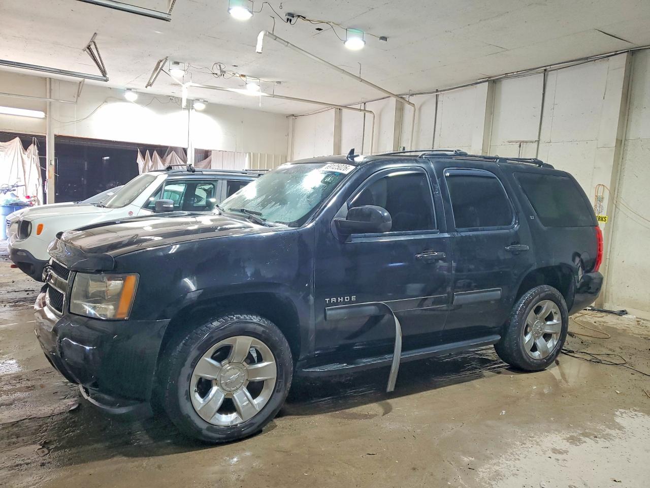 2014 CHEVROLET TAHOE LT — Front 3/4