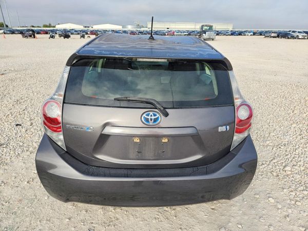 2014 TOYOTA PRIUS — DIRR