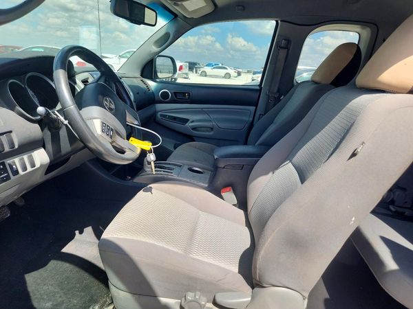 2013 TOYOTA TACOMA Delux — DENT