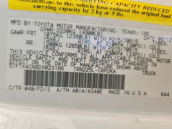 2013 TOYOTA TACOMA Delux — VINS