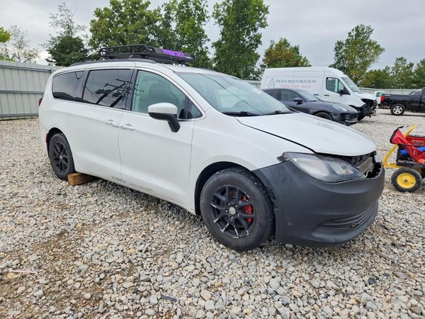 2020 CHRYSLER VOYAGER LXI