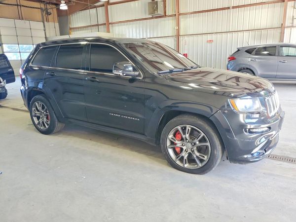 2012 JEEP GRAND CHER SRT8 — Passenger 3/4