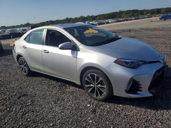 2017 TOYOTA COROLLA — Passenger 3/4