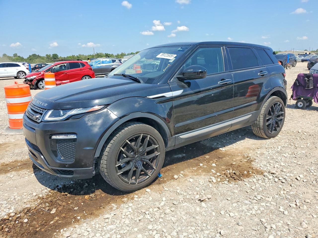 2019 LAND ROVER RANGE ROVER EVOQUE — Front 3/4
