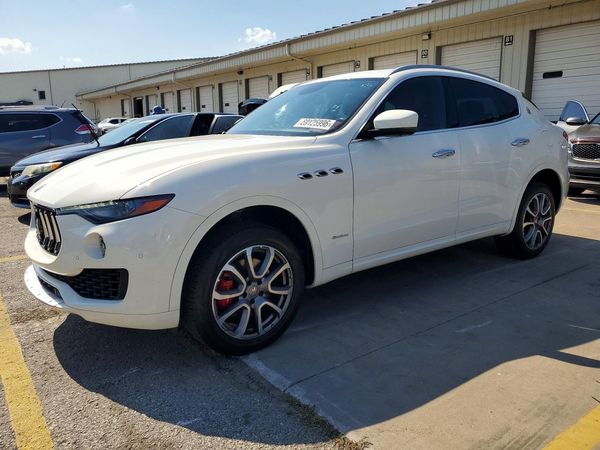 2018 MASERATI LEVANTE — DSFA — Front 3/4