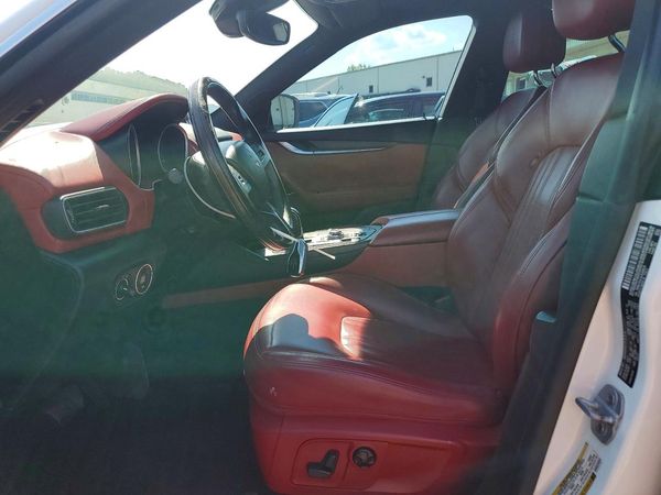 2018 MASERATI LEVANTE Luxury — DENT