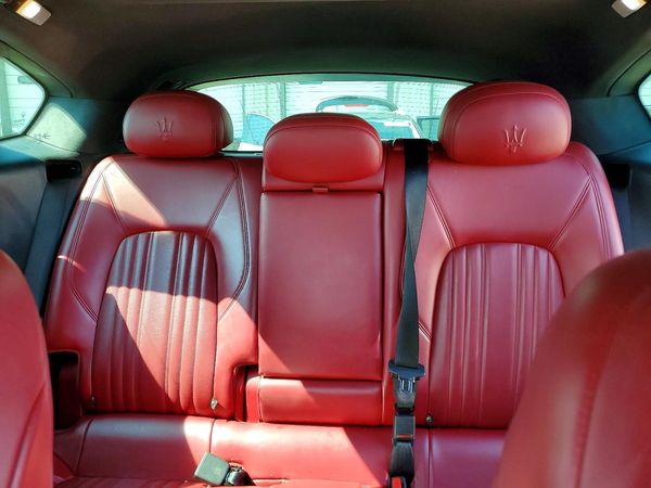 2018 MASERATI LEVANTE Luxury — SUVN