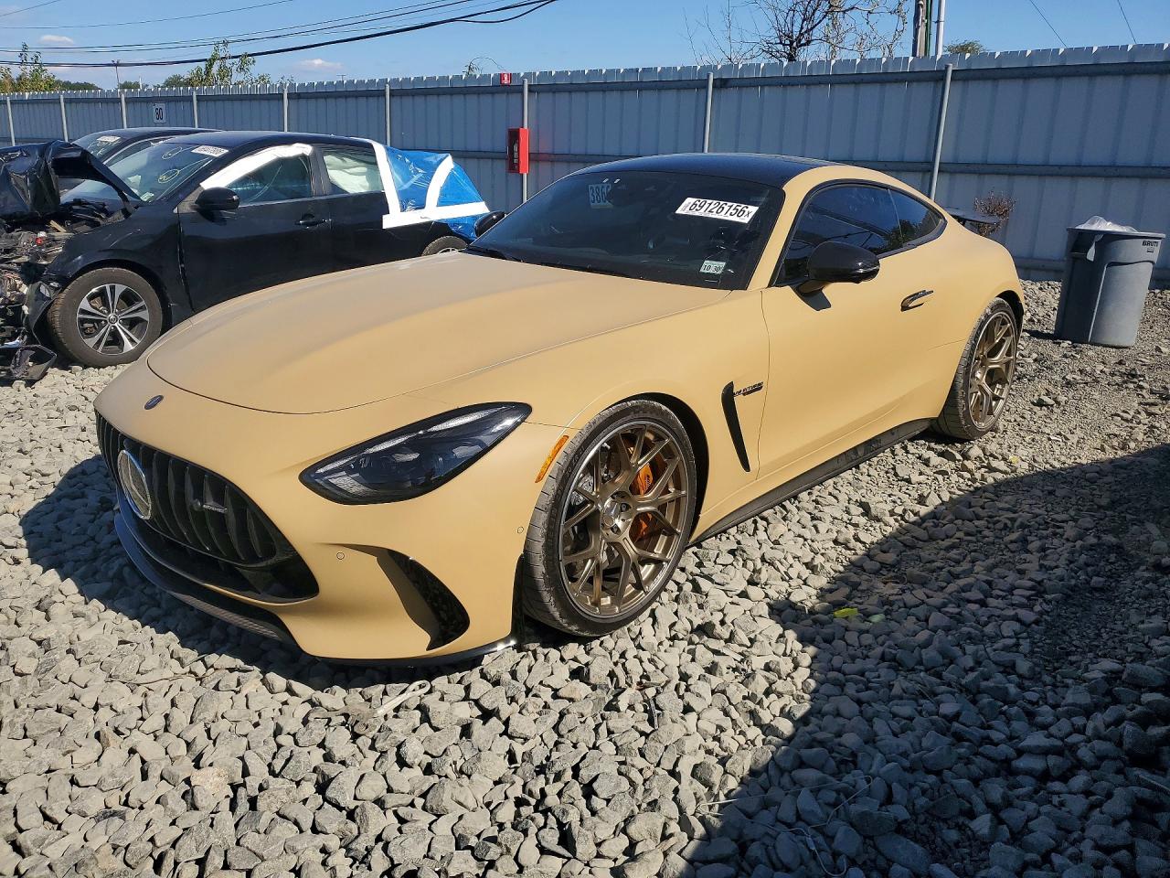 2026 MERCEDES-BENZ AMG GT — Front 3/4