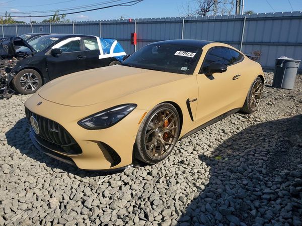 2026 MERCEDES-BENZ AMG GT — Front 3/4