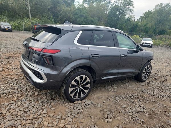 2026 AUDI Q3 — PSRA