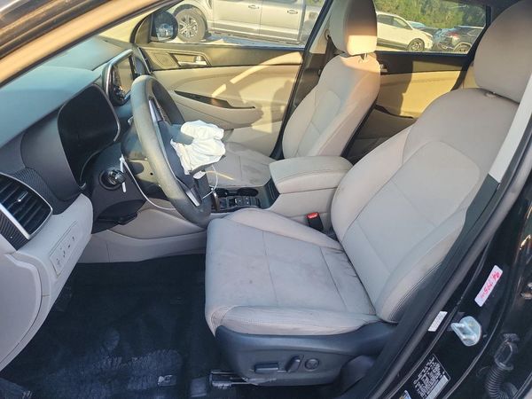2019 HYUNDAI TUCSON — DENT