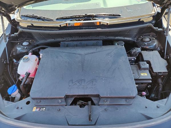 2024 KIA NIRO — Engine bay