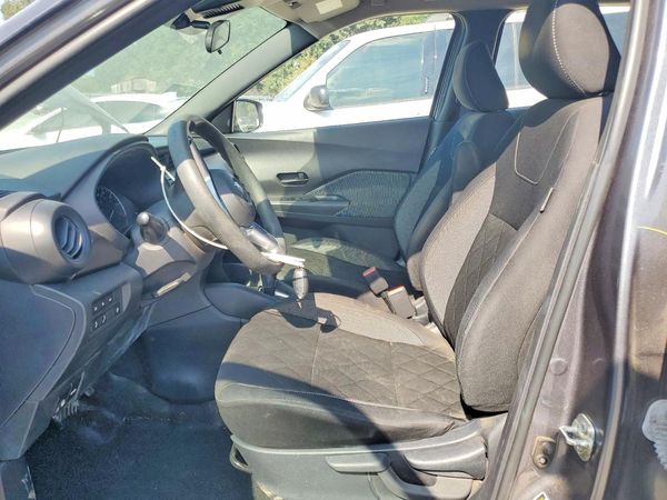 2020 NISSAN KICKS — DENT