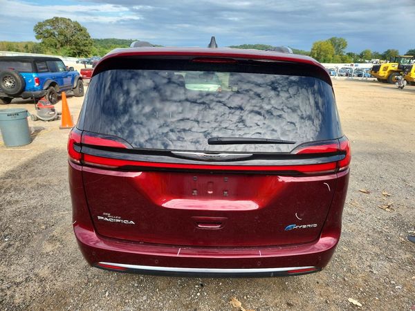 2023 CHRYSLER PACIFICA Pinnacle