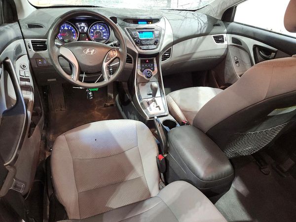 2013 HYUNDAI ELANTRA — CKPT