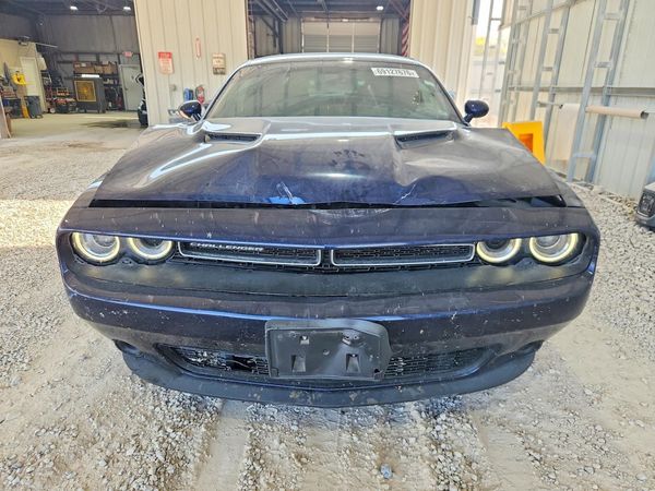 2016 DODGE CHALLENGER SXT