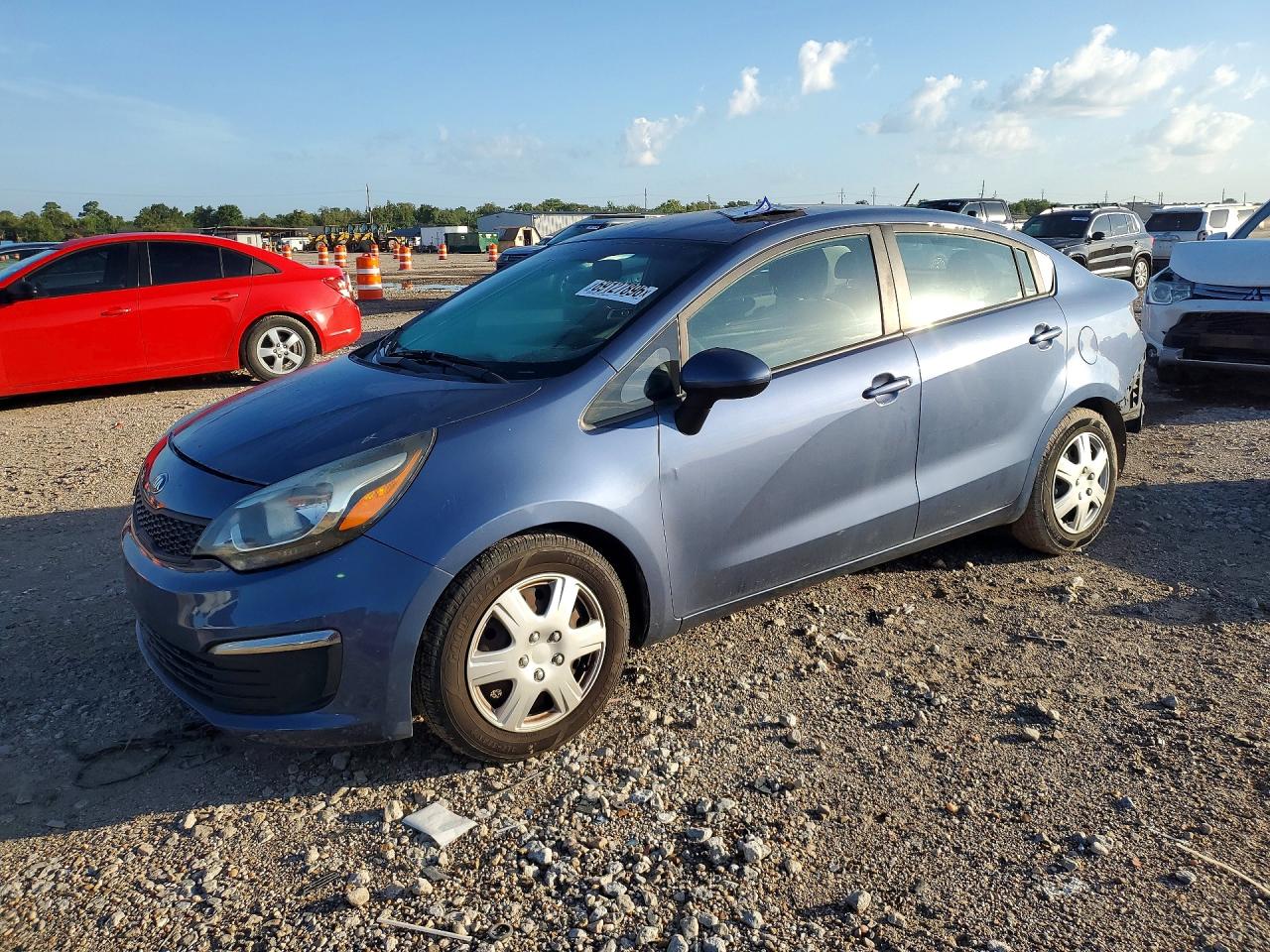 2016 KIA RIO LX A/T — Front 3/4