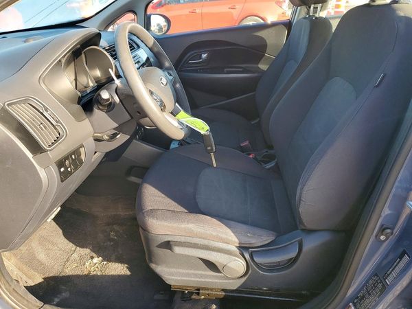 2016 KIA RIO LX A/T — DENT