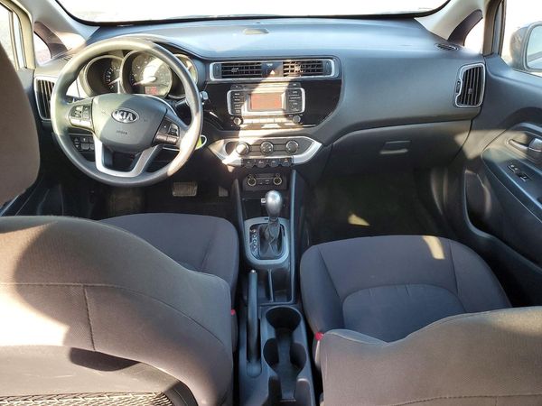 2016 KIA RIO LX A/T — CKPT