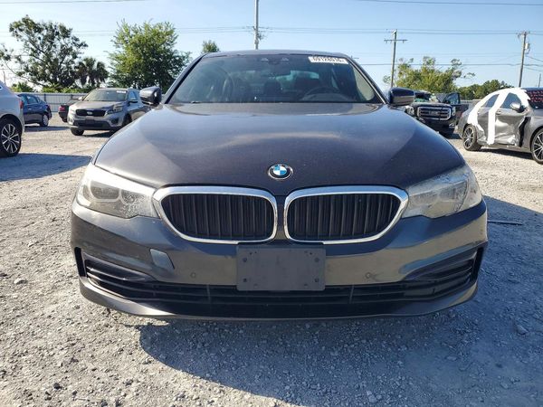 2020 BMW 530 xDrive