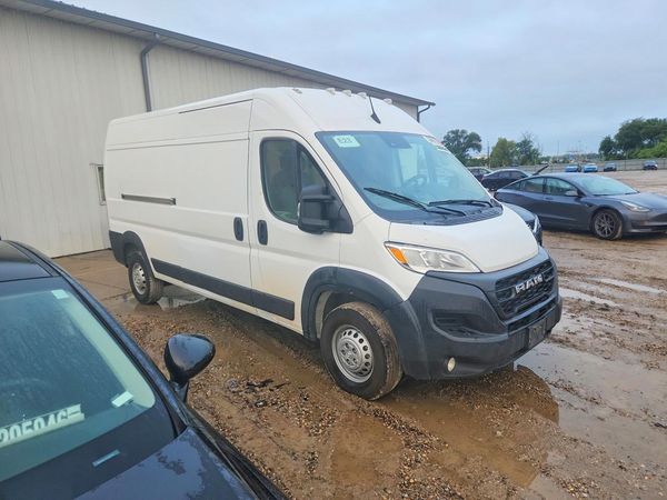 2025 RAM PROMASTER 2500 — Passenger 3/4