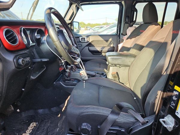 2020 JEEP WRANGLER UNLIMITED — DENT