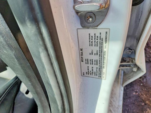 2019 TESLA MODEL 3 — VINS
