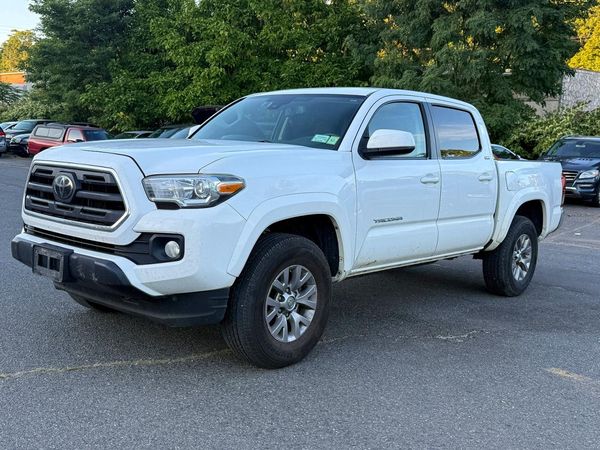 2018 TOYOTA TACOMA