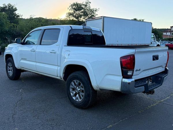 2018 TOYOTA TACOMA