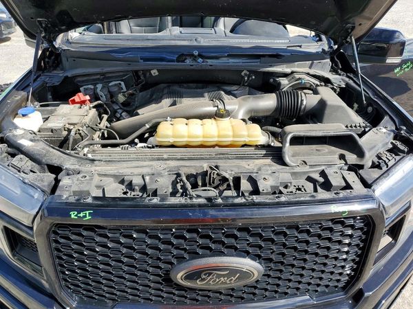 2020 FORD F150 — Engine bay